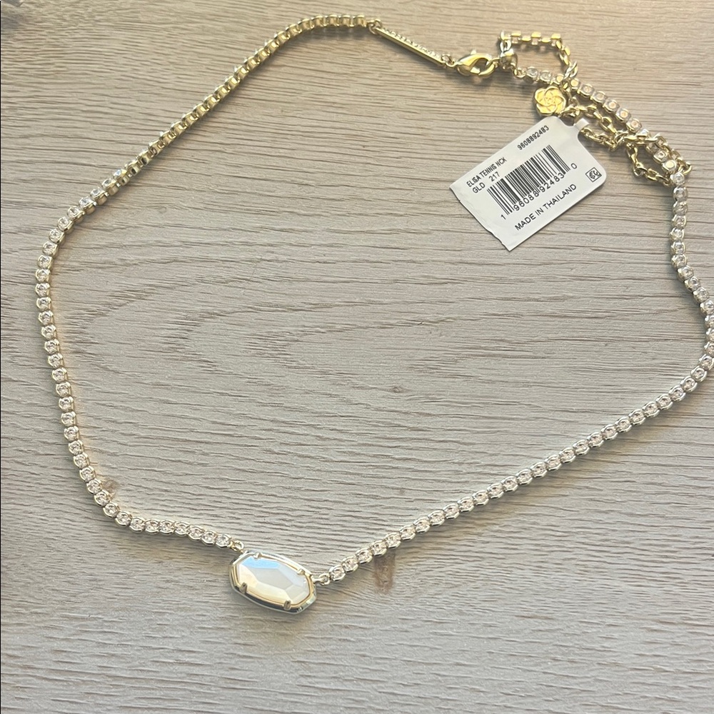 Kendra Scott Gold and White Necklace